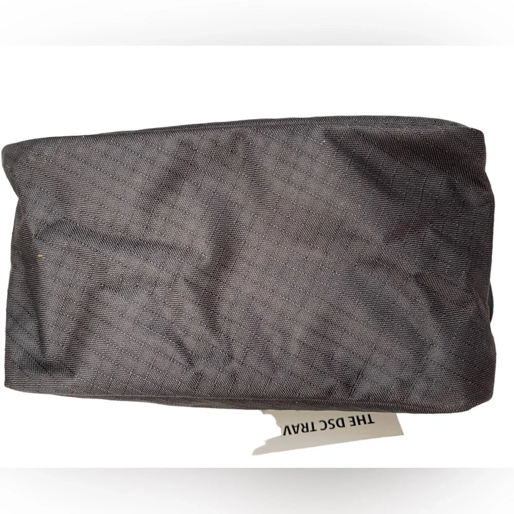 New The DSC waxed canvas Traveler case 10L in x 6H in x 5W in